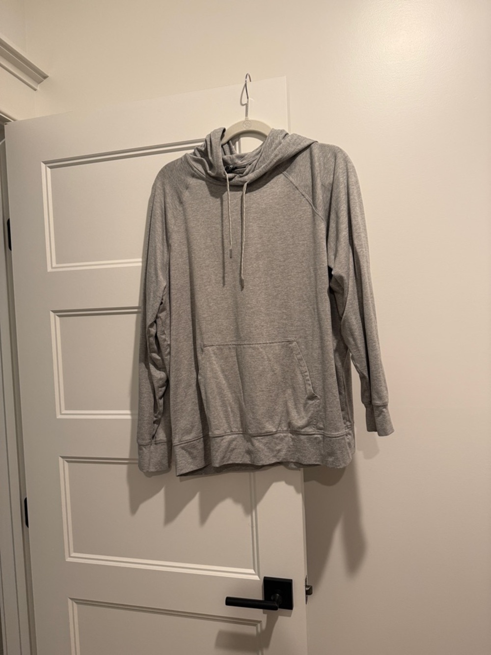 Vuori Light Gray Pullover Hoodie M